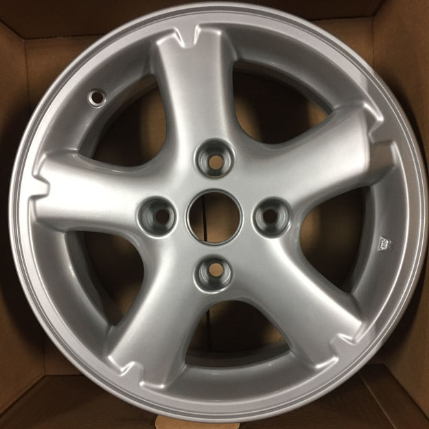 Picture of 15x6 Nissan Sentra Wheel Rim 403004M500
