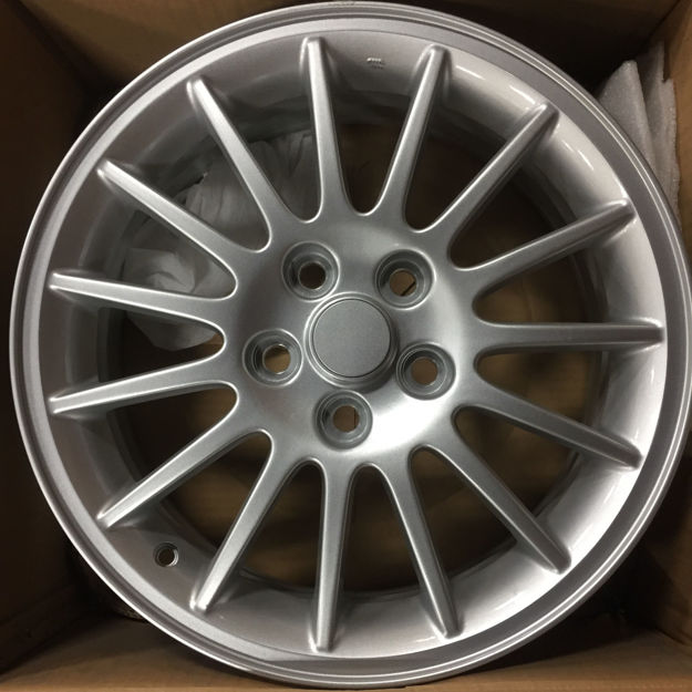 Picture of 17x6.5 Chrysler Sebring 2003 2004 2005 Wheel Rim MR641139