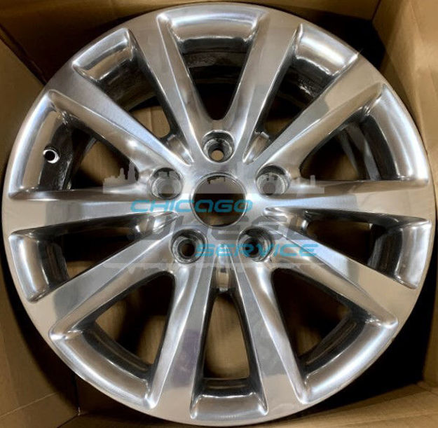 Picture of 17x6.5 Chrysler Town & Country 2014 Polish Wheel Rim 5QT77TRMAA