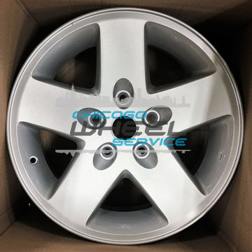 Picture of 17x7.5 Jeep Wrangler Silver Wheel Rim 1AH78PAKAC