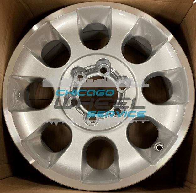 Picture of 17x7.5 Toyota 4Runner, FJ Silver Cruiser Wheel 4261135410
