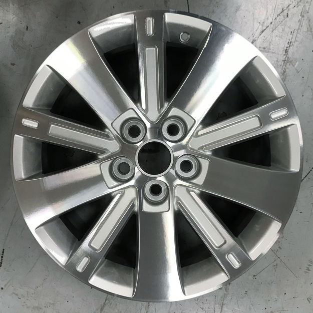 Picture of 18x7 Chevrolet Equinox 2010 2011 2012 Machined Silver Wheel Rim 9597540, 9597870