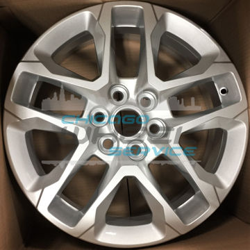 Picture of 18x7.5 Chevrolet Traverse Painted Silver Wheel Rim 23457322