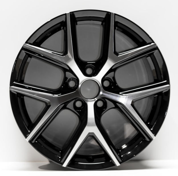 Picture of 18x7.5 Toyota RAV4 2016 2017 2018 OEM Wheel Rim 4261142700