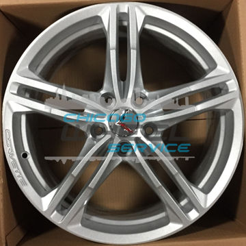 Picture of 18x8.5 Chevrolet Corvette 2016 2017 2018 2019 Silver Front Wheel 22959760