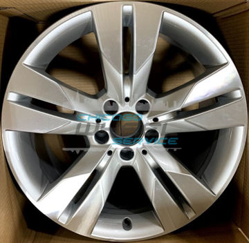 Picture of 18x9.5 Mercedes CLS550 2008 2009 2010 Rear Wheel Rim 2194013102