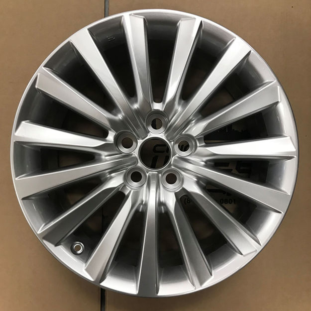 Picture of 19x8 Lexus LS460 Wheel Rim 4261A50141, 4261A50140