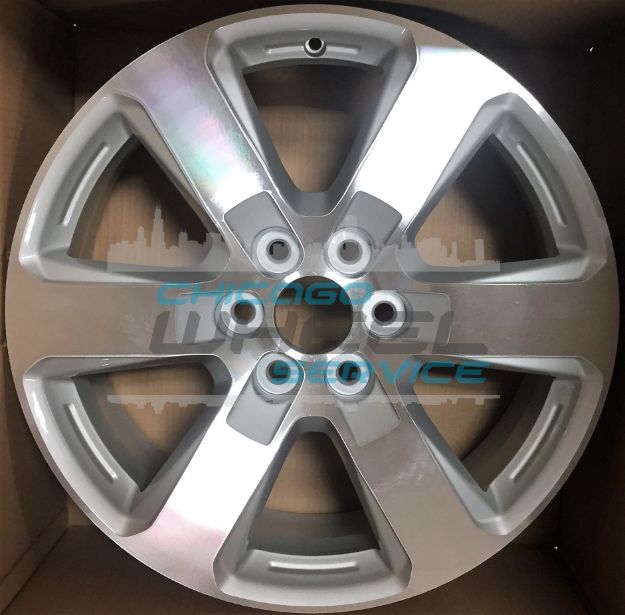 Picture of 20x7.5 Chevrolet Traverse 2016 2017 Machined Silver Wheel 23127747