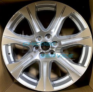 Picture of 20x8 Cadillac SRX Machined Silver Wheel Rim 20997768
