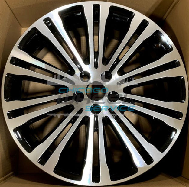 Picture of 20x8 Chrysler 300 2011 2012 2013 2014 Machined Black Wheel 1LS67TRMAA