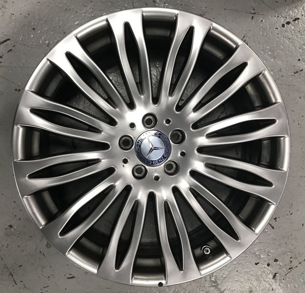 Picture of 20x8.5 Mercedes S400, S450, S550, S560, S600, S650 Wheel Rim 2224011702