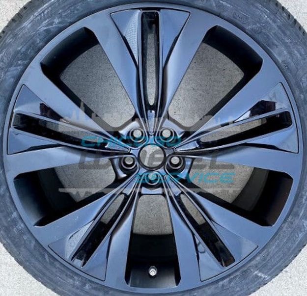 Picture of 22x9 Jaguar F-Pace Black Wheel T4A3797