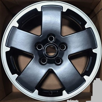 Picture of 18x7.5 Jeep Wrangler Black Flange Cut Wheel Rim 
