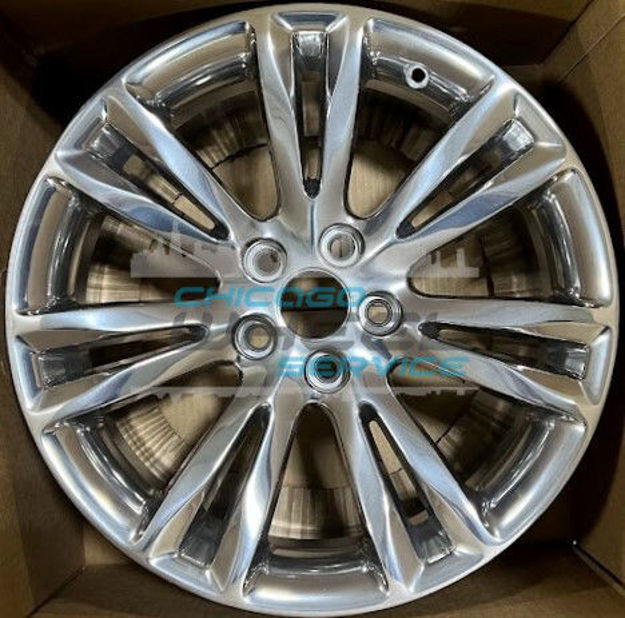 Picture of 18x7.5 Chrysler 300 Polish Wheel Rim 5PQ11AAAAB