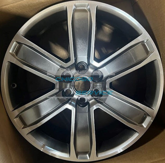 Picture of 20x8 Enclave, XT5, XT6, Blazer, Acadia Machined Charcoal Wheel 22996320