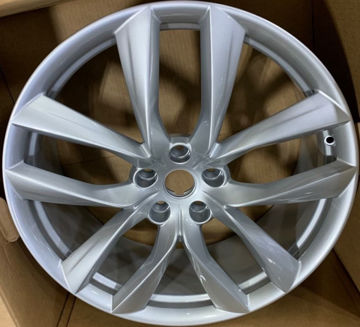 Picture of 21x8.5 Tesla Model S 2018 Silver Front Wheel Rim 107574800C