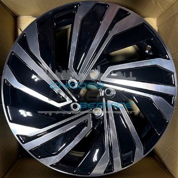 Picture of 17x7 Volkswagen Jetta Machined Black Gold Tint Replica Wheel 5GM601025ABXQ5