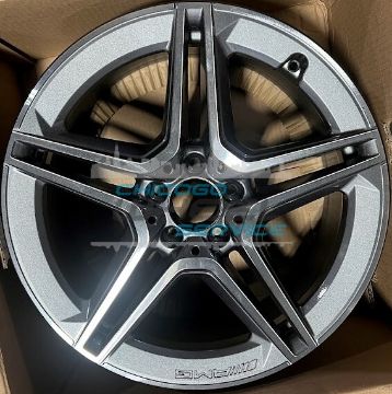 Picture of 19x8 Mercedes GLC300, GLC350e Machined Charcoal Wheel Rim 25340153007Y51