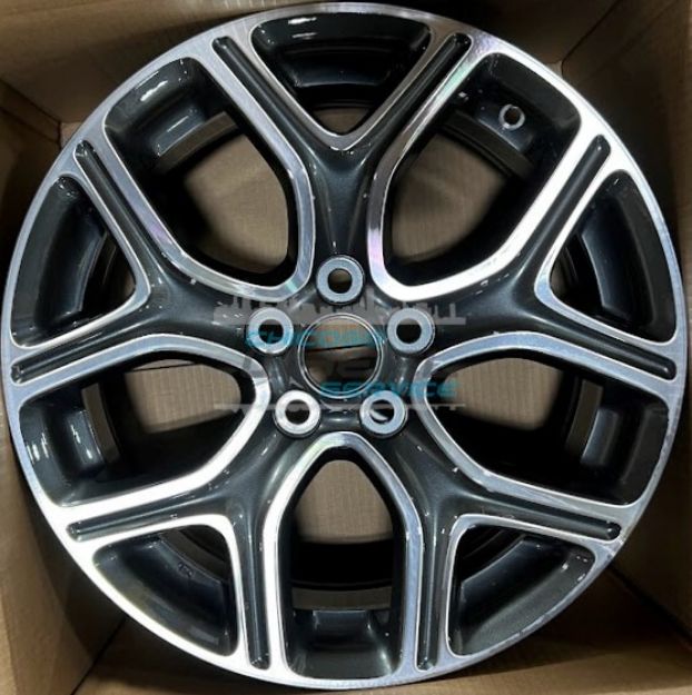 Picture of 18x7 Mitsubishi Outlander 2015 Wheel Rim 4250D417, 4250D458
