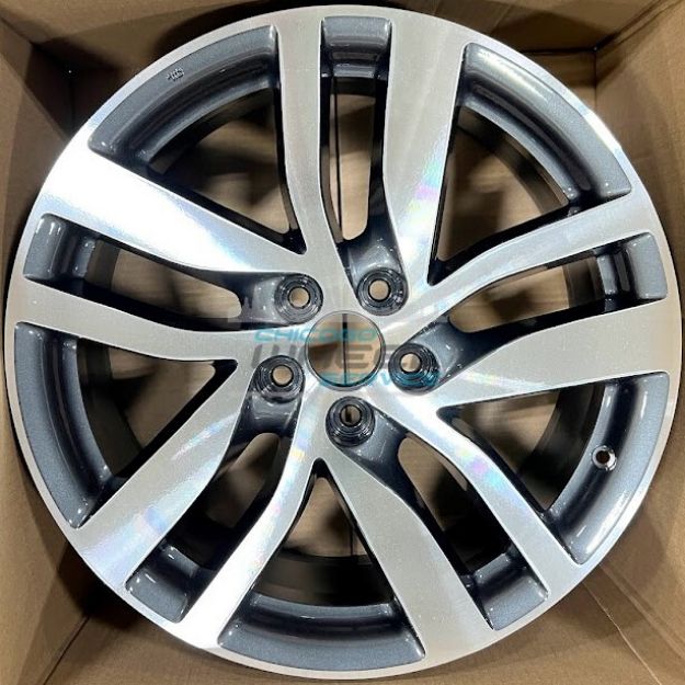 Picture of 20x8 Honda Pilot 2016 2017 2018 Machined Charcoal Wheel 42700TG7A31
