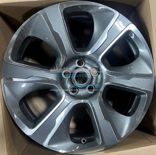 Picture of 21x9.5 Land Rover Range Rover Sport Machined Charcoal Left Wheel LR048831