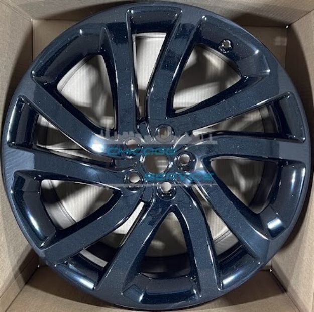Picture of 22x9.5 Land Rover Discovery Black Wheel LR082900