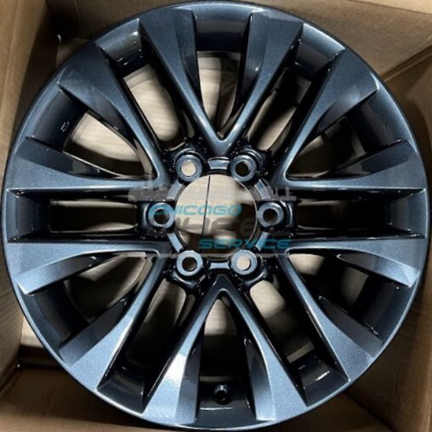 Picture of 18x7.5 Lexus GX460 Dark Charcoal Wheel Rim 