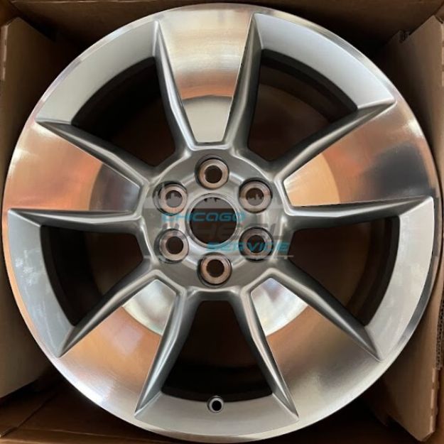 Picture of 18x8.5 Chevrolet Colorado Machined Silver Wheel Rim 23464384