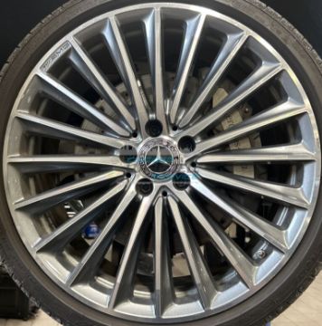 Picture of 20x8 Mercedes CLS450 2022 Machined Charcoal Wheel Rim 25740138007X21