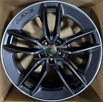 Picture of 20x8 Mercedes CLS53 Black and Machined Lip Front Wheel Rim 25740131007X71